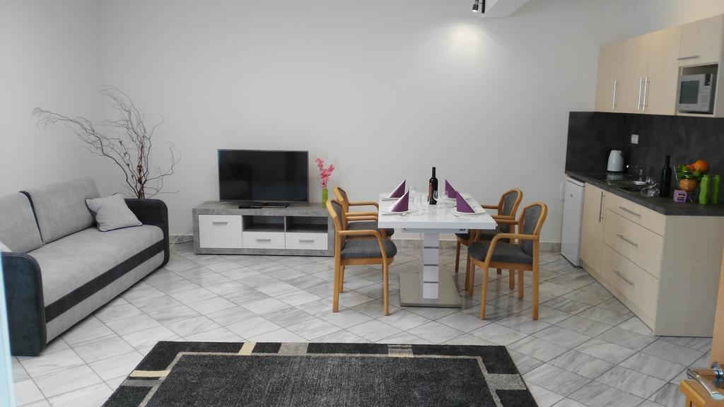 Fueredi Haz Apartman Διαμέρισμα Σόπρον Εξωτερικό φωτογραφία